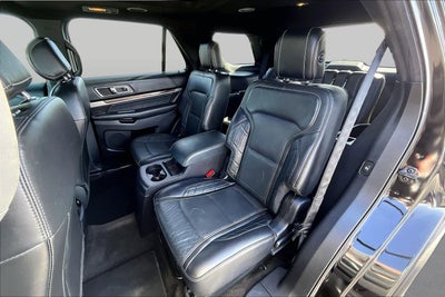 2017 Ford Explorer Platinum