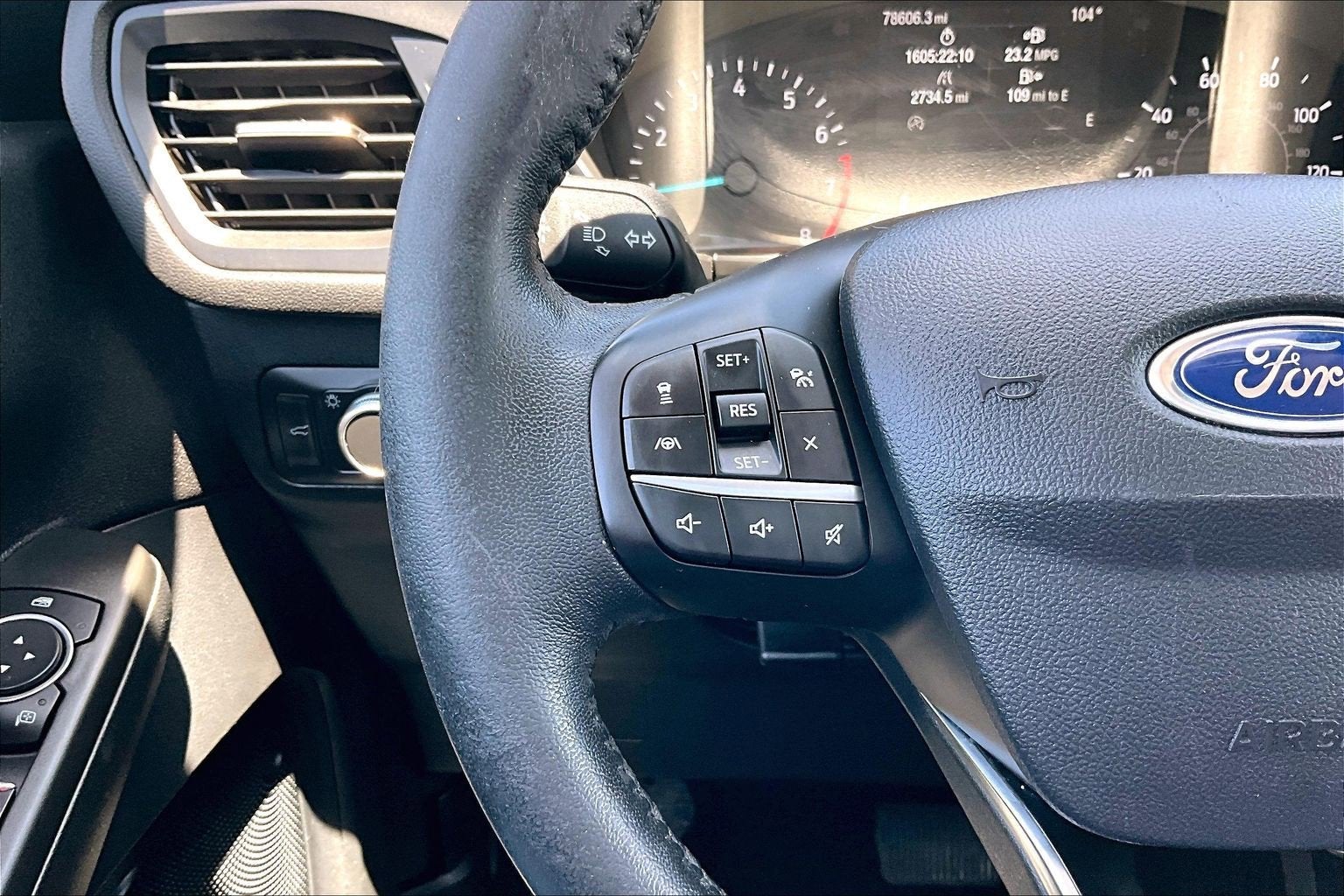 2021 Ford Escape SE