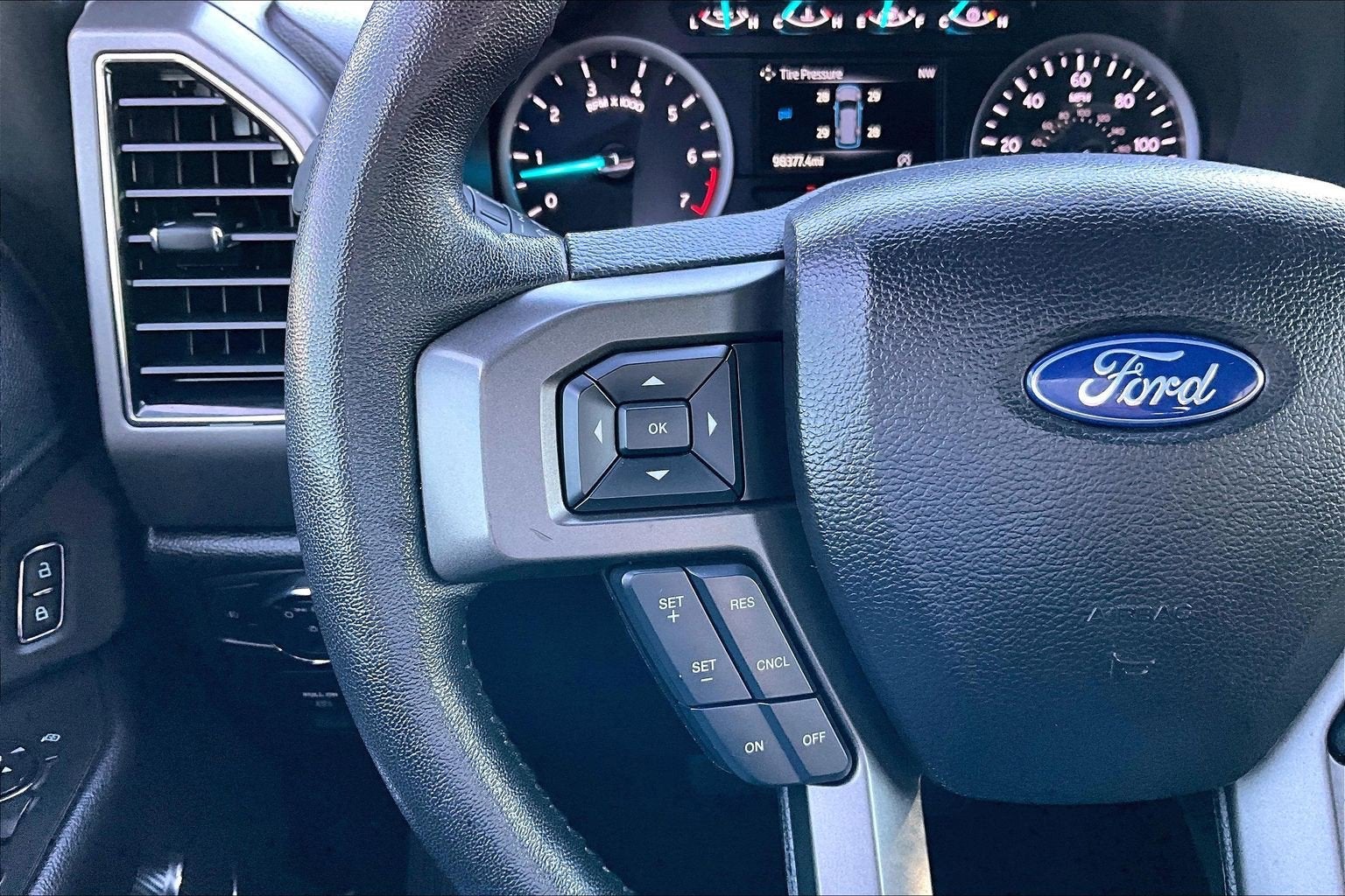 2020 Ford Expedition Max XLT