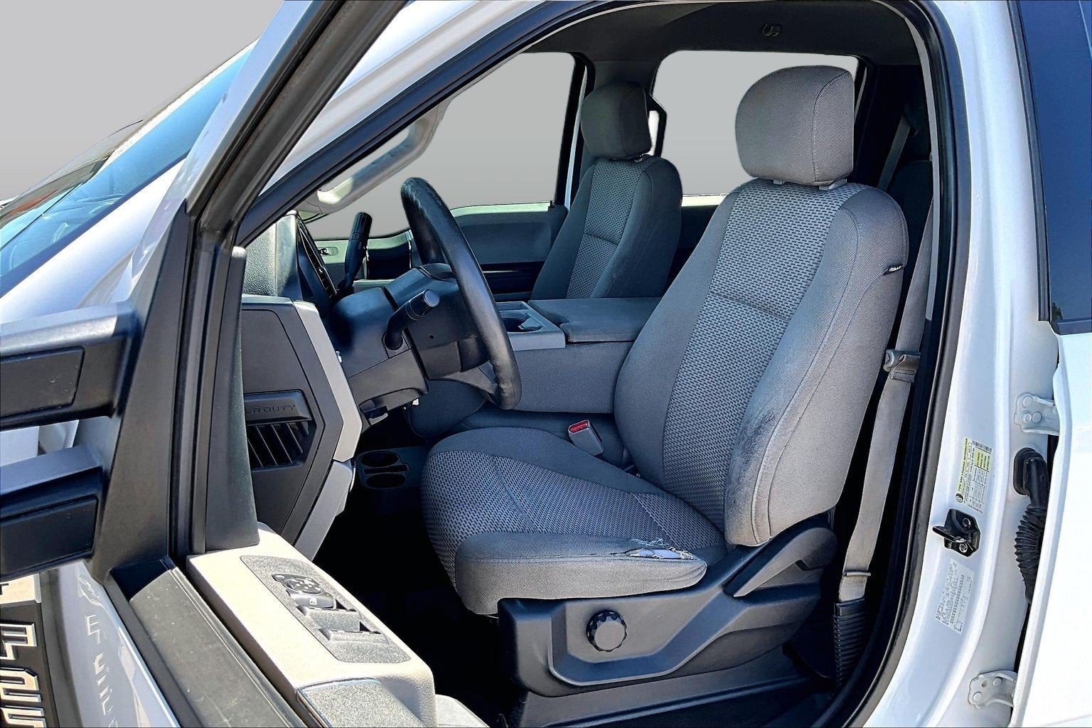 2017 Ford Super Duty F-250 SRW Lariat
