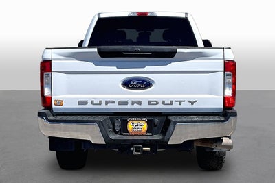 2017 Ford Super Duty F-250 SRW Lariat
