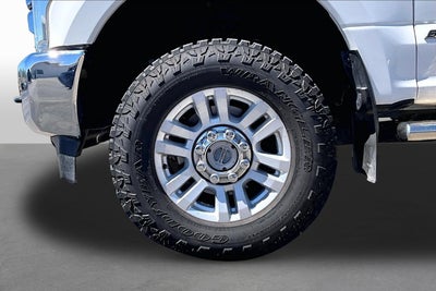 2017 Ford Super Duty F-250 SRW Lariat