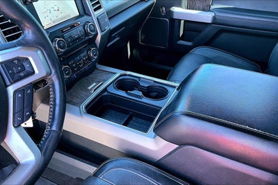 2017 Ford Super Duty F-250 SRW Lariat