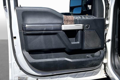 2017 Ford Super Duty F-250 SRW Lariat