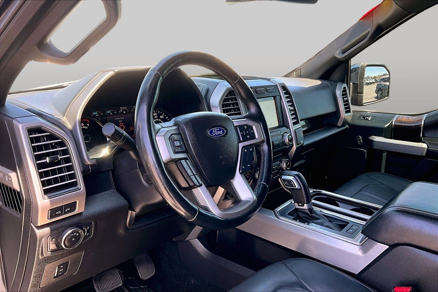2017 Ford F-150 Platinum
