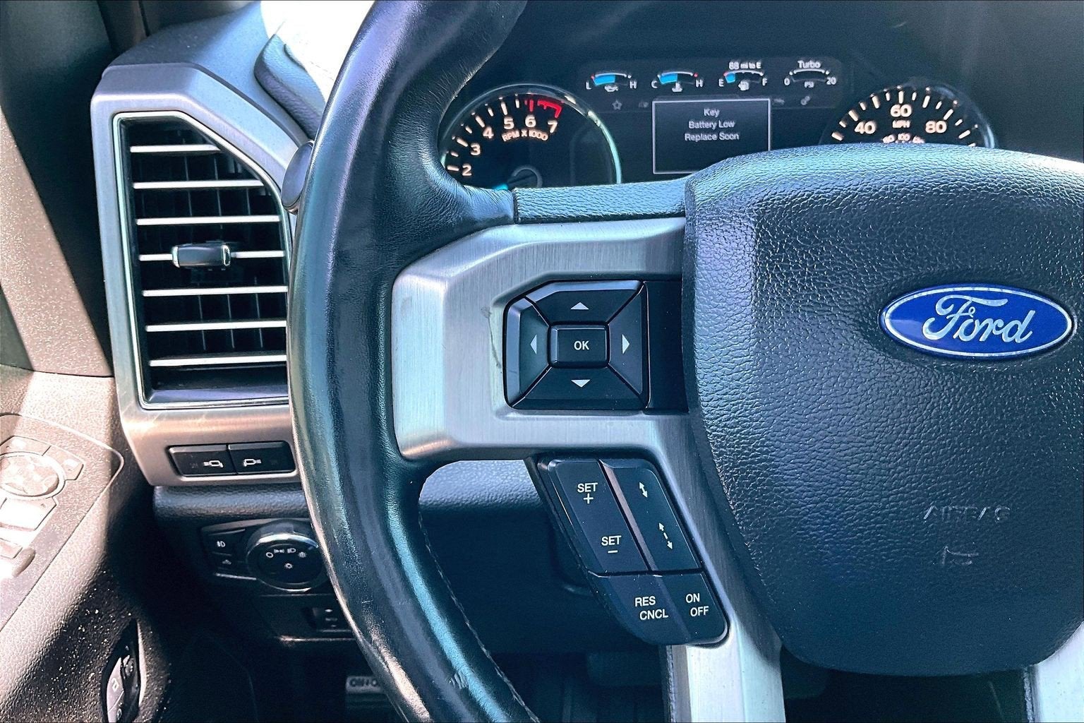 2017 Ford F-150 Platinum