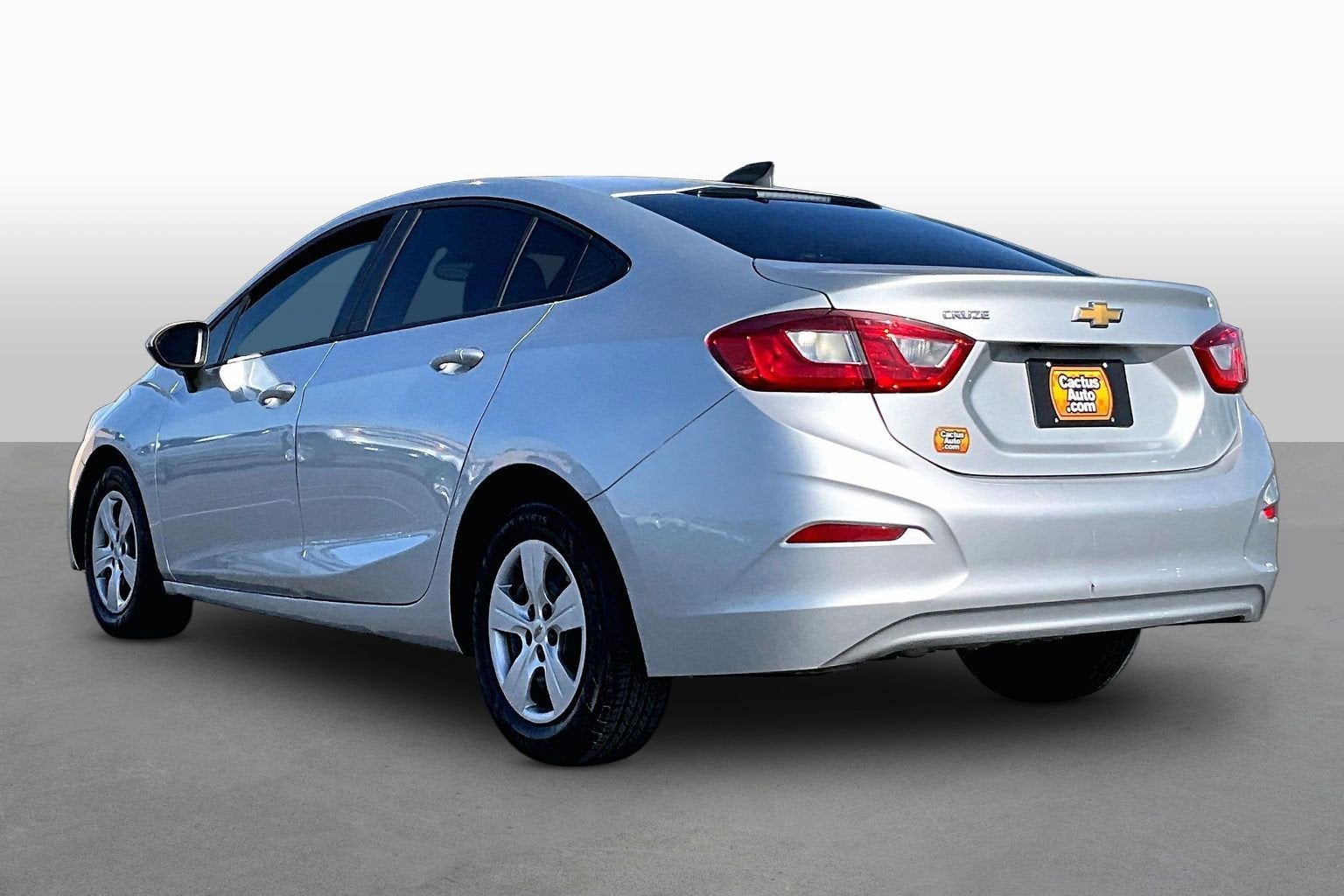 2018 Chevrolet Cruze LS