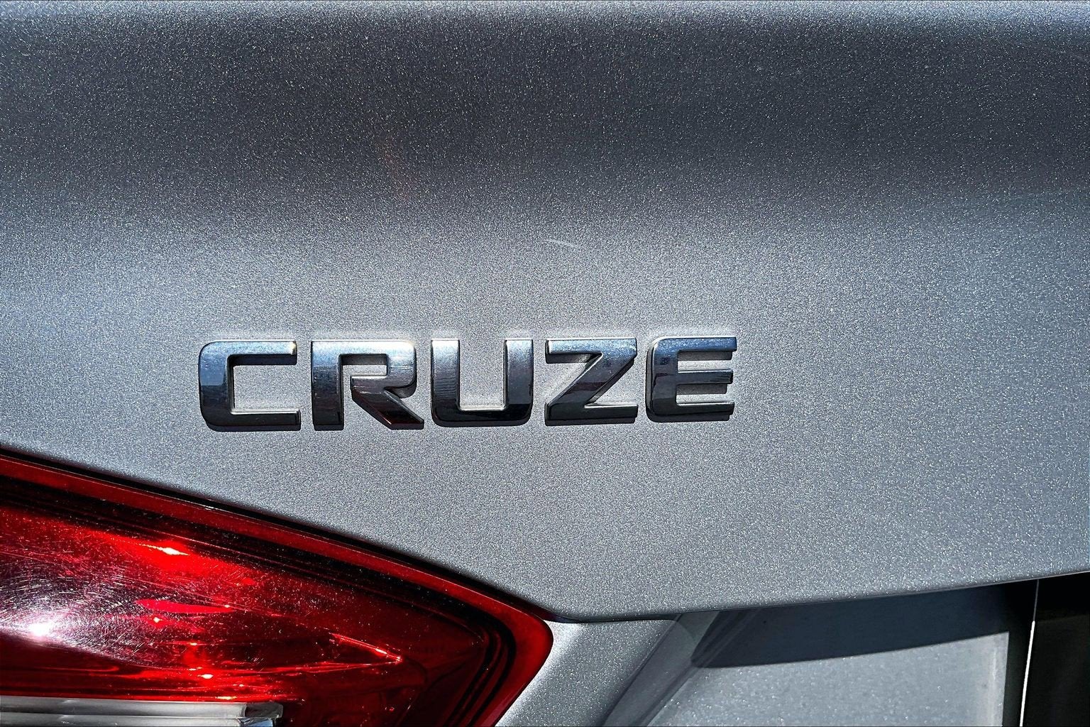 2018 Chevrolet Cruze LS