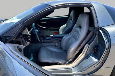 2003 Chevrolet Corvette Base