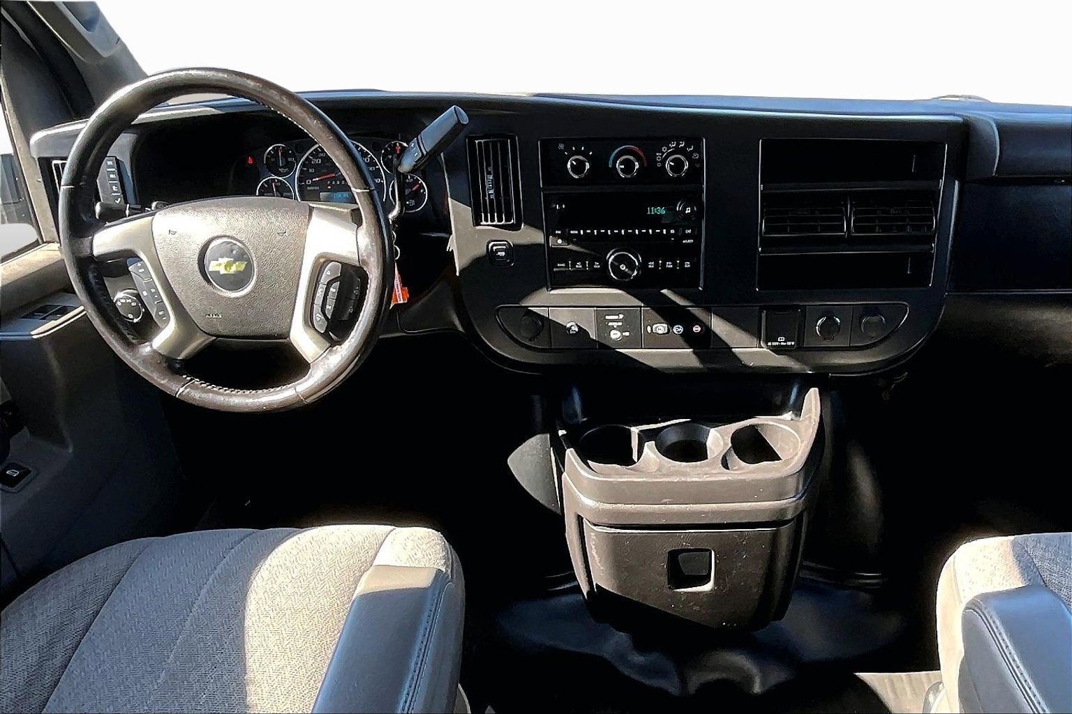 2017 Chevrolet Express Passenger LS