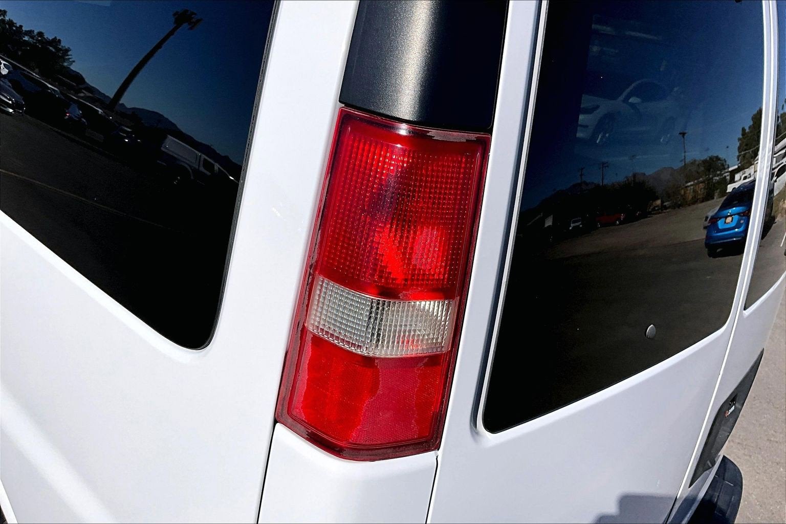 2017 Chevrolet Express Passenger LS
