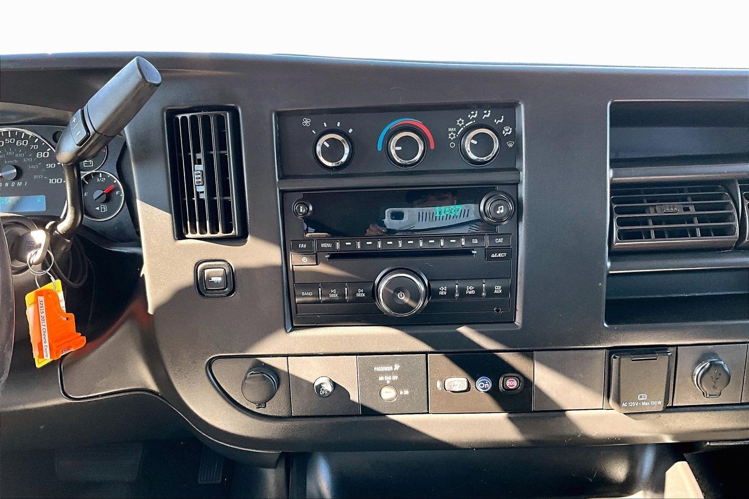 2017 Chevrolet Express Passenger LS