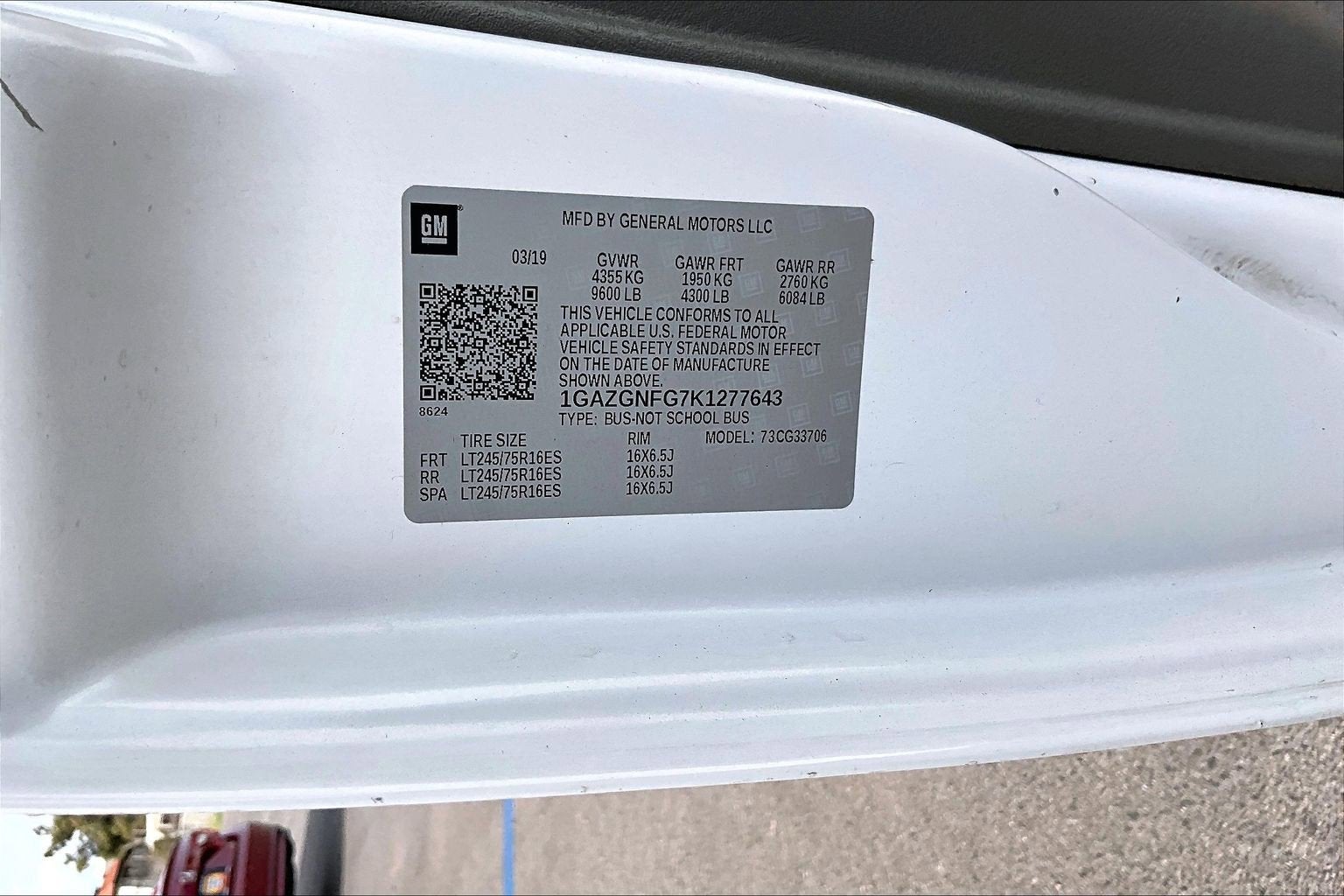 2019 Chevrolet Express Passenger LS