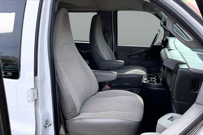 2019 Chevrolet Express Passenger LS