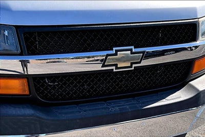 2016 Chevrolet Express Passenger LT