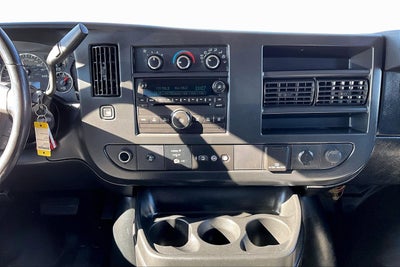 2016 Chevrolet Express Passenger LT