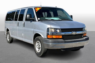 2016 Chevrolet Express Passenger LT