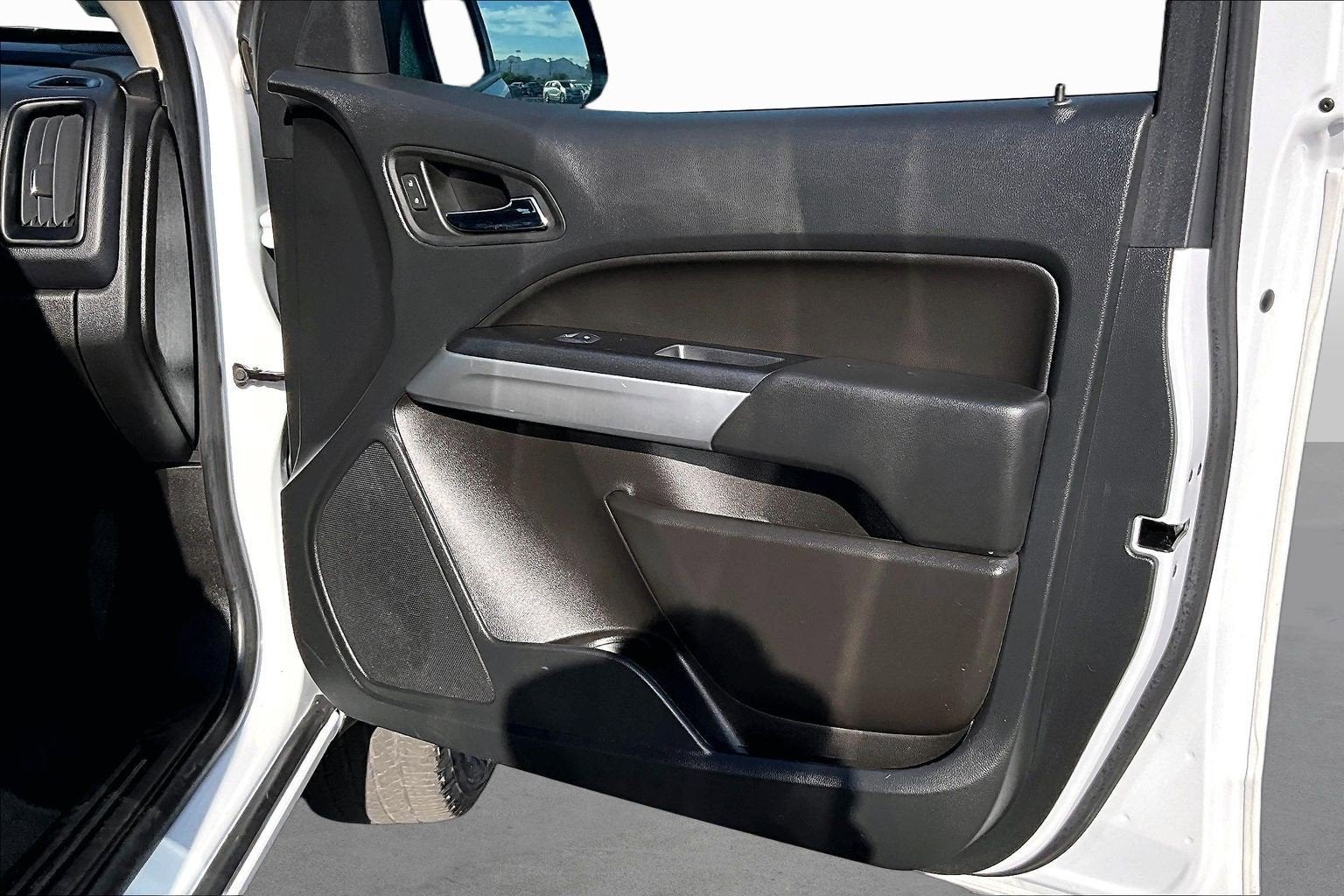 2022 Chevrolet Colorado 2WD LT