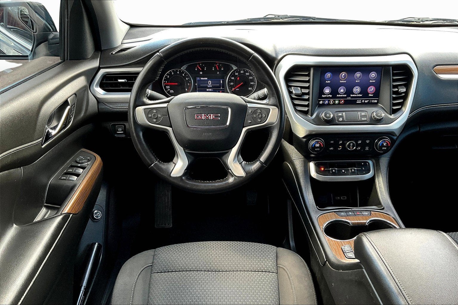 2020 GMC Acadia SLE