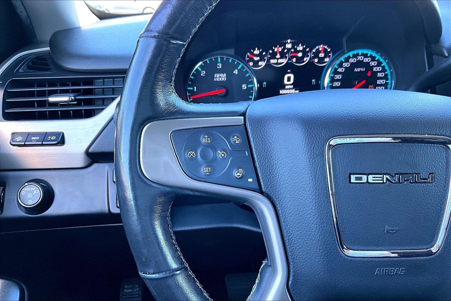 2018 GMC Yukon XL Denali