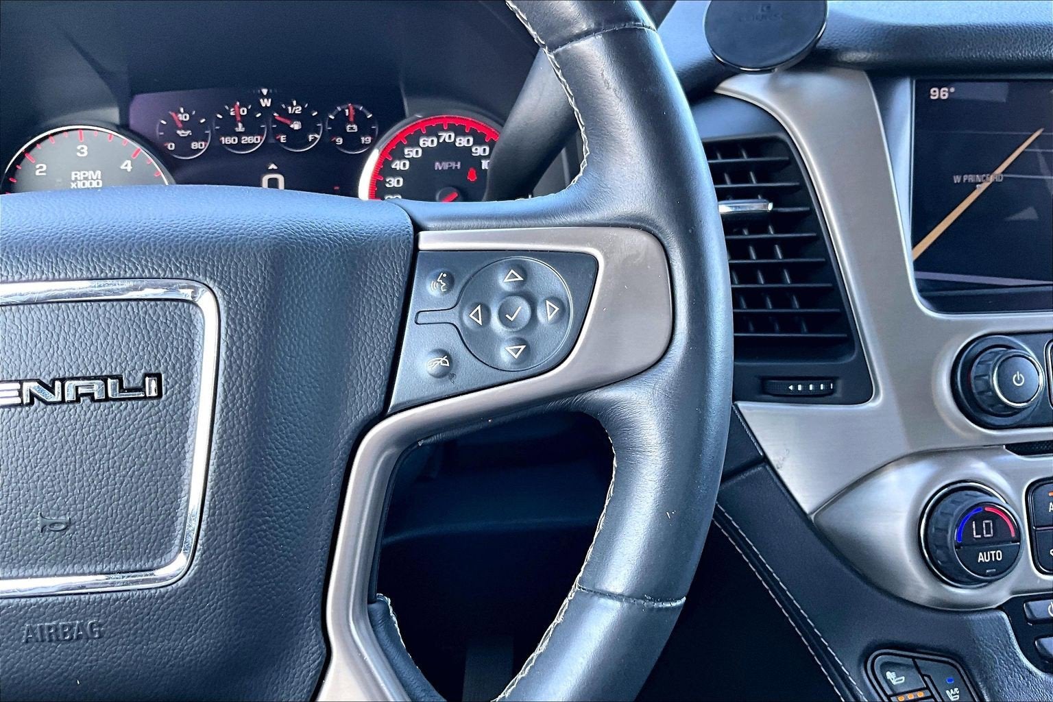 2015 GMC Yukon Denali