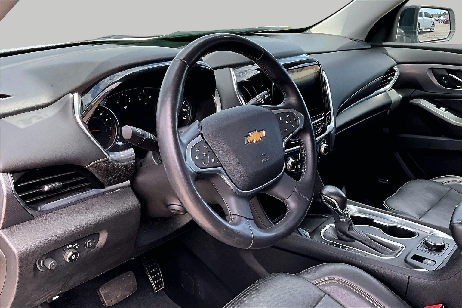 2021 Chevrolet Traverse Premier