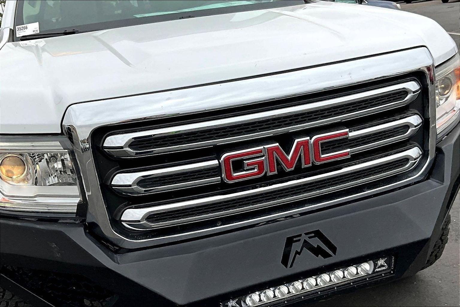2018 GMC Canyon 4WD SLT