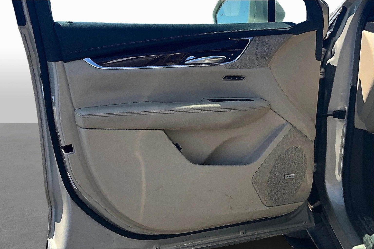 2017 Cadillac XT5 Luxury FWD