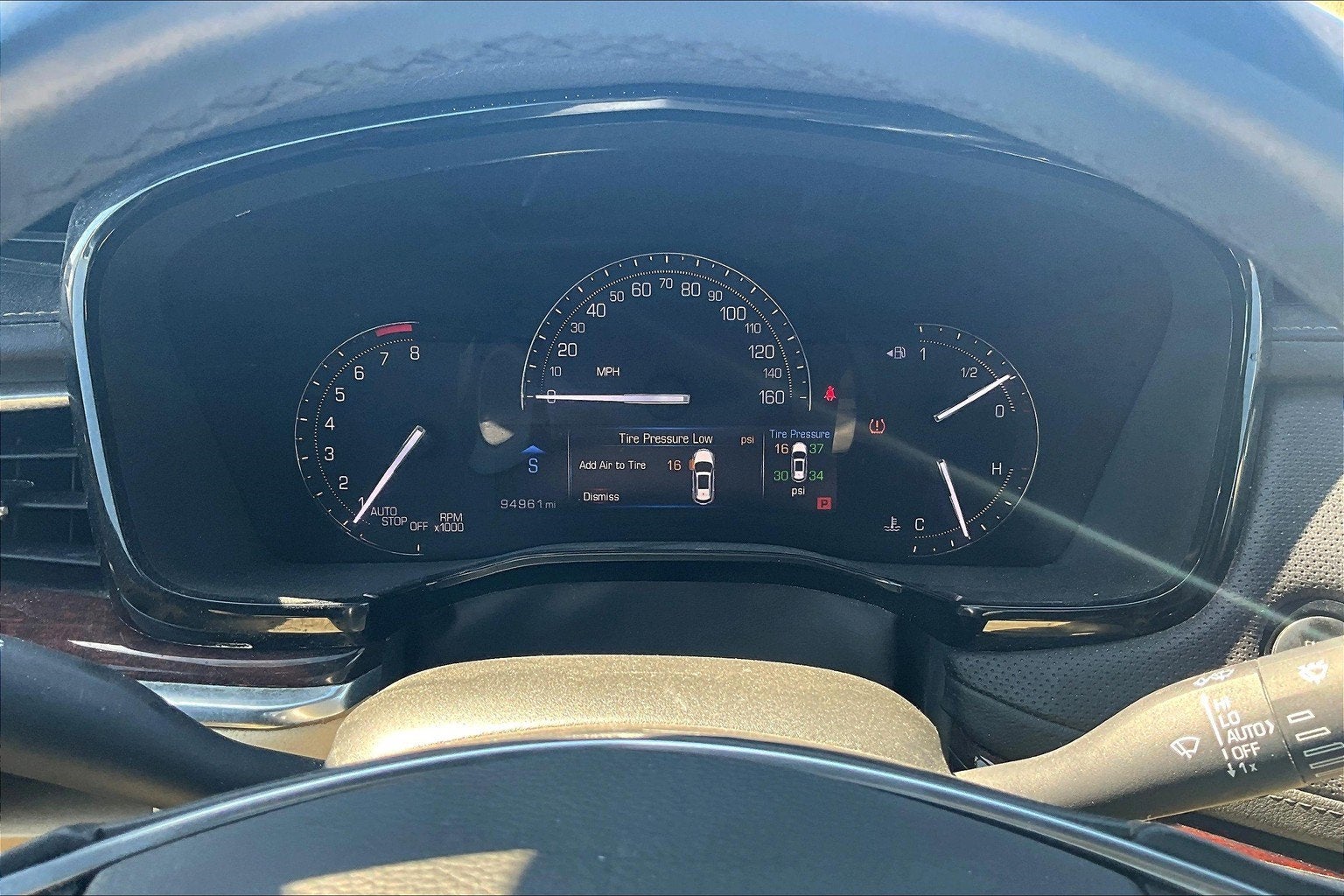 2017 Cadillac XT5 Luxury FWD