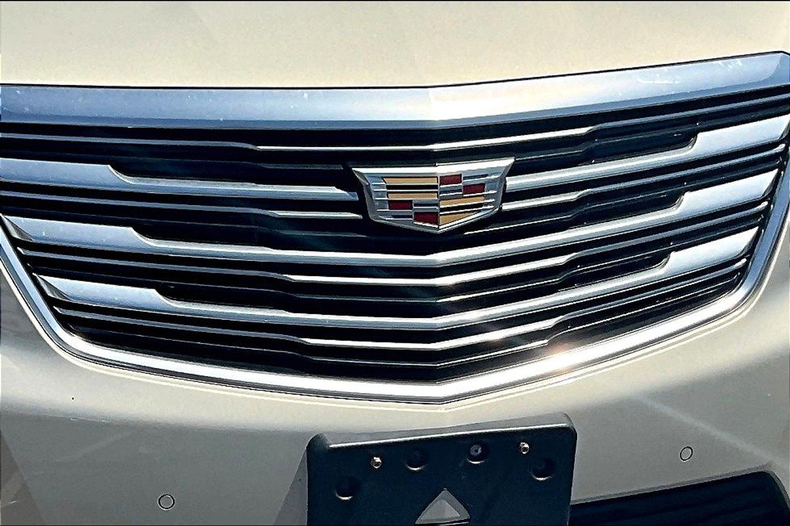 2017 Cadillac XT5 Luxury FWD