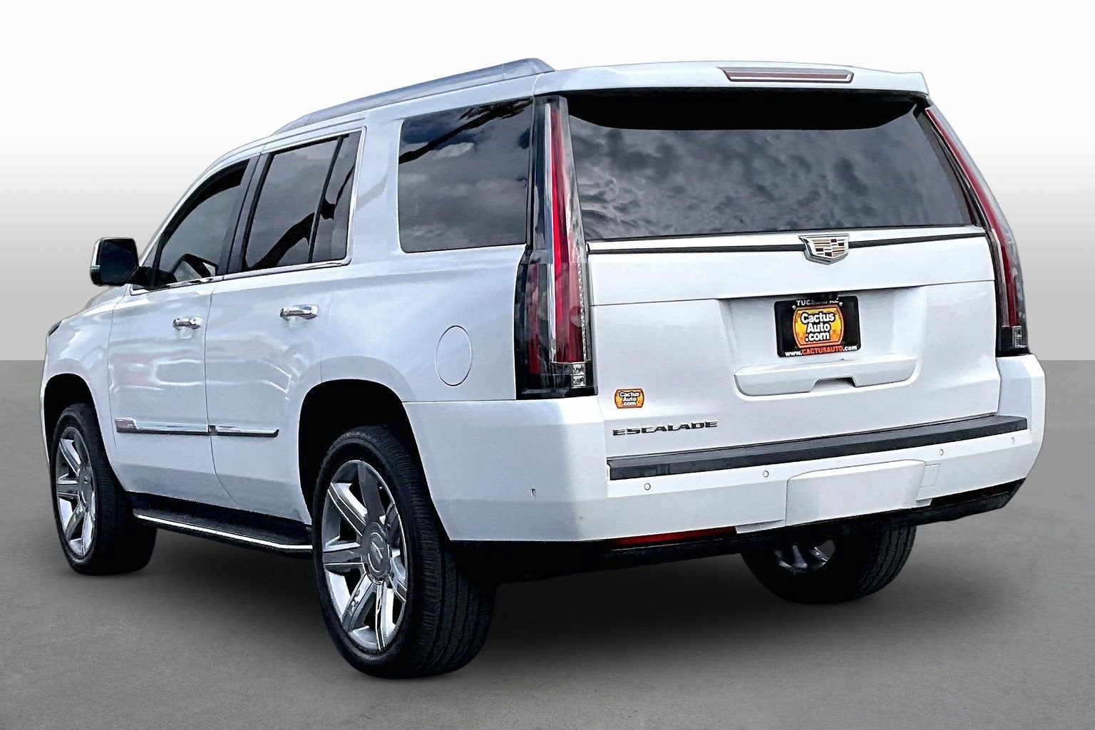 2018 Cadillac Escalade Luxury