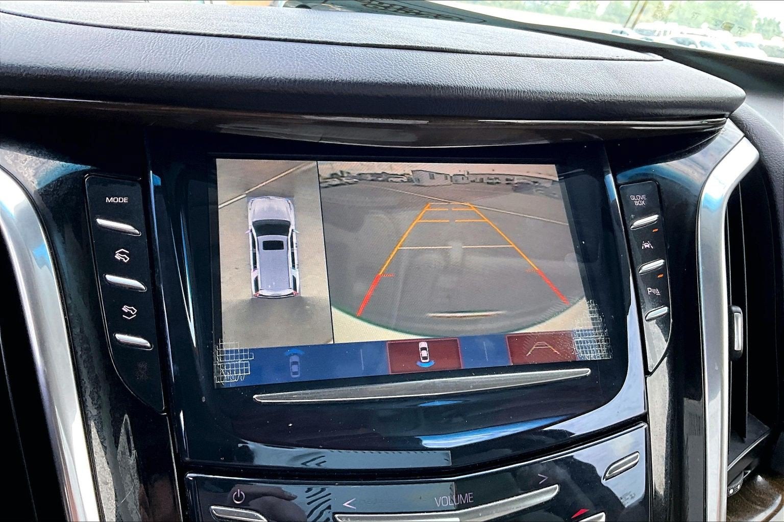 2018 Cadillac Escalade Luxury