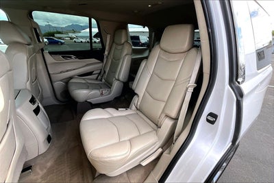 2018 Cadillac Escalade Luxury