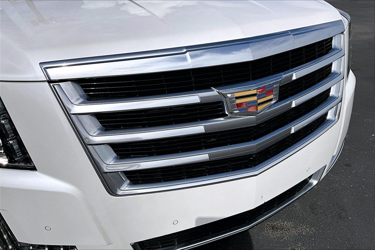 2018 Cadillac Escalade Luxury