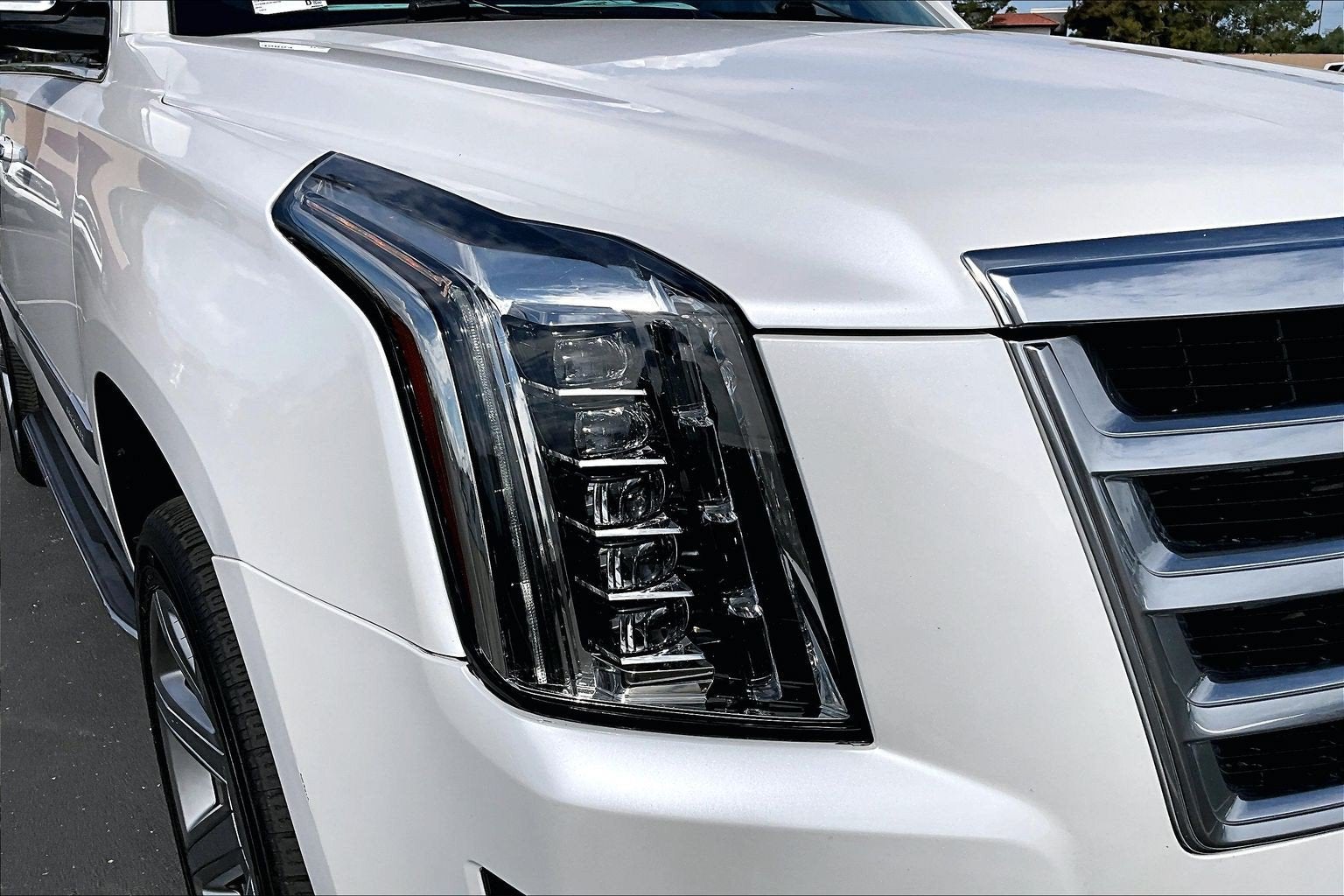 2018 Cadillac Escalade Luxury