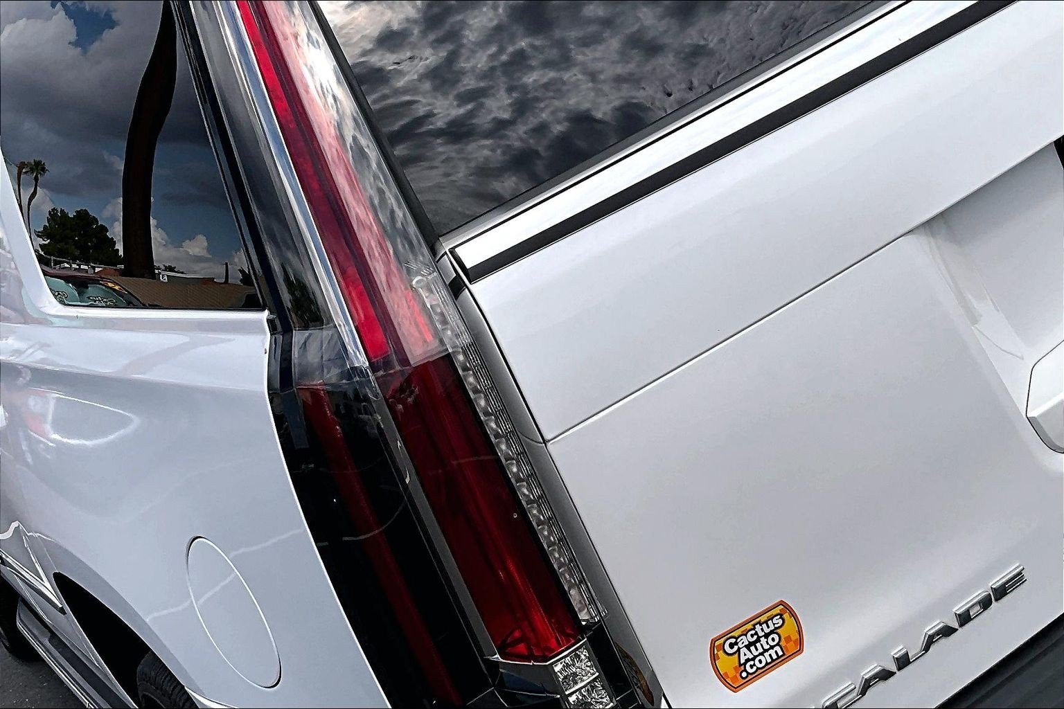 2018 Cadillac Escalade Luxury