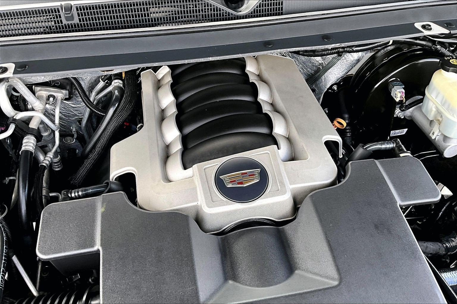 2018 Cadillac Escalade Luxury