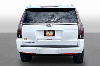2018 Cadillac Escalade Luxury