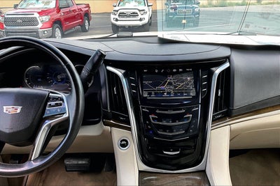 2018 Cadillac Escalade Luxury