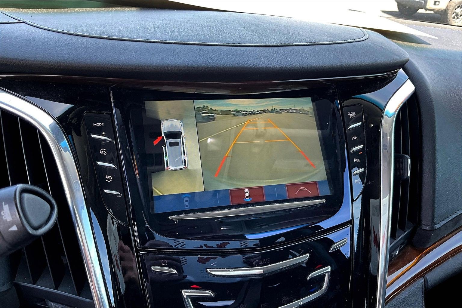 2018 Cadillac Escalade Luxury