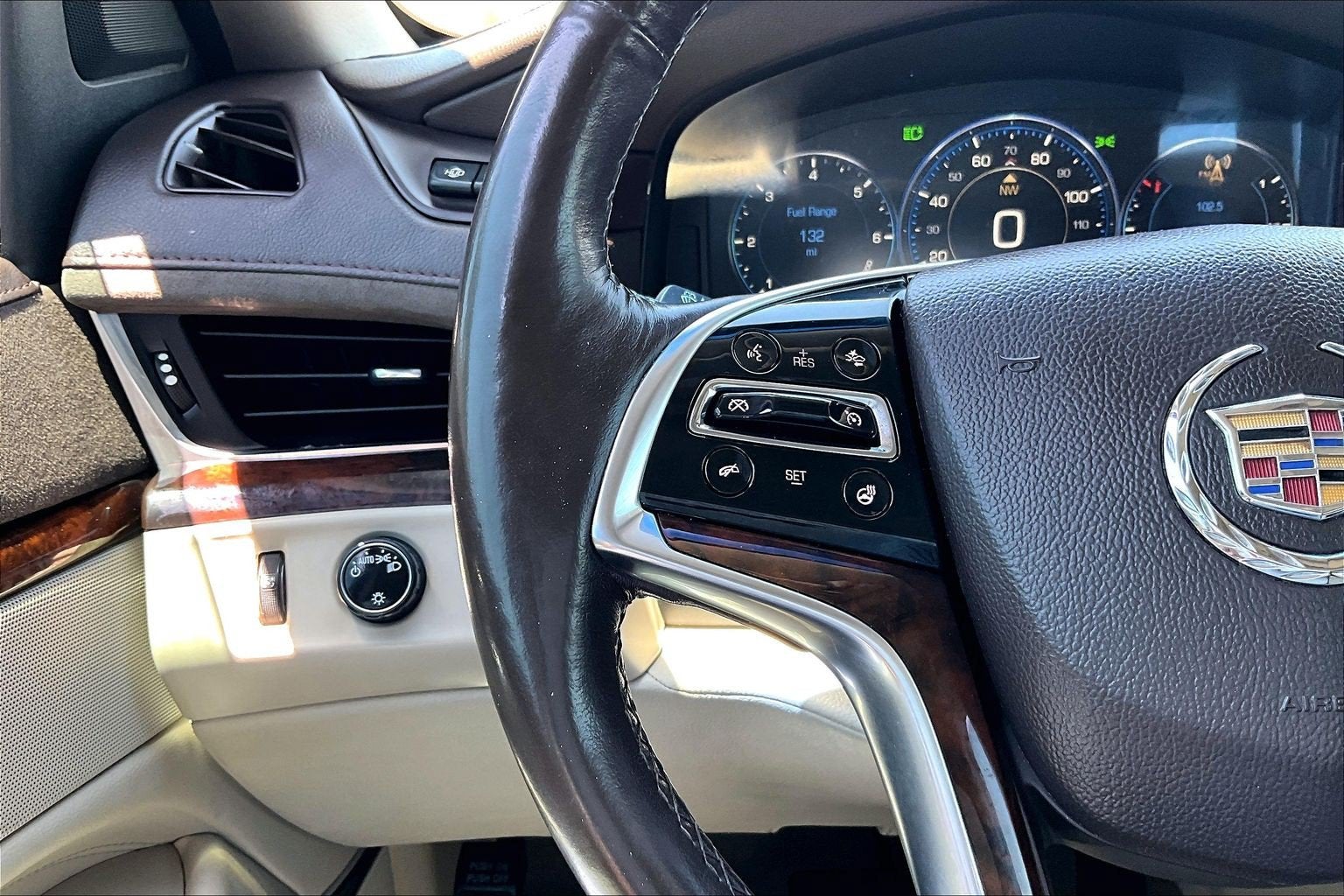 2015 Cadillac Escalade ESV Luxury