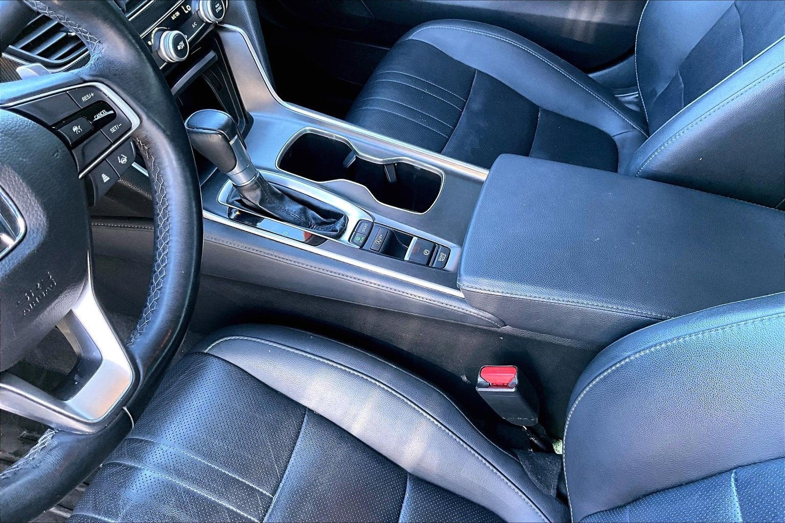 2022 Honda Accord Sedan Sport SE