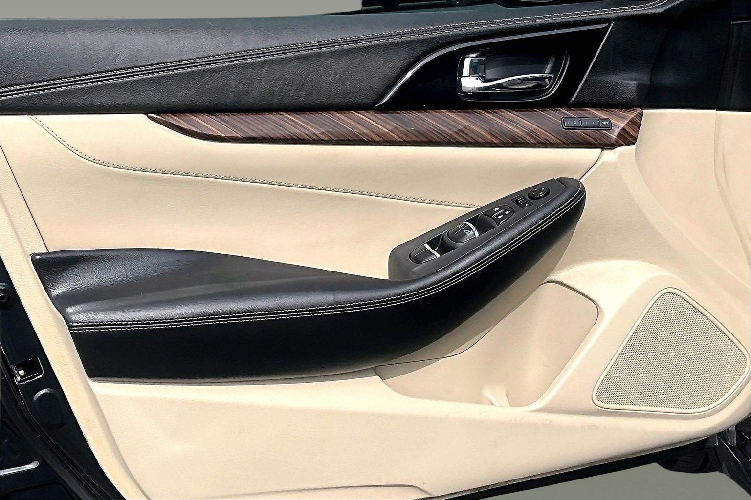 2016 Nissan Maxima 3.5 Platinum