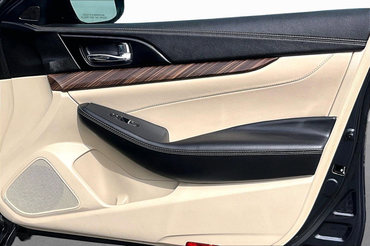 2016 Nissan Maxima 3.5 Platinum