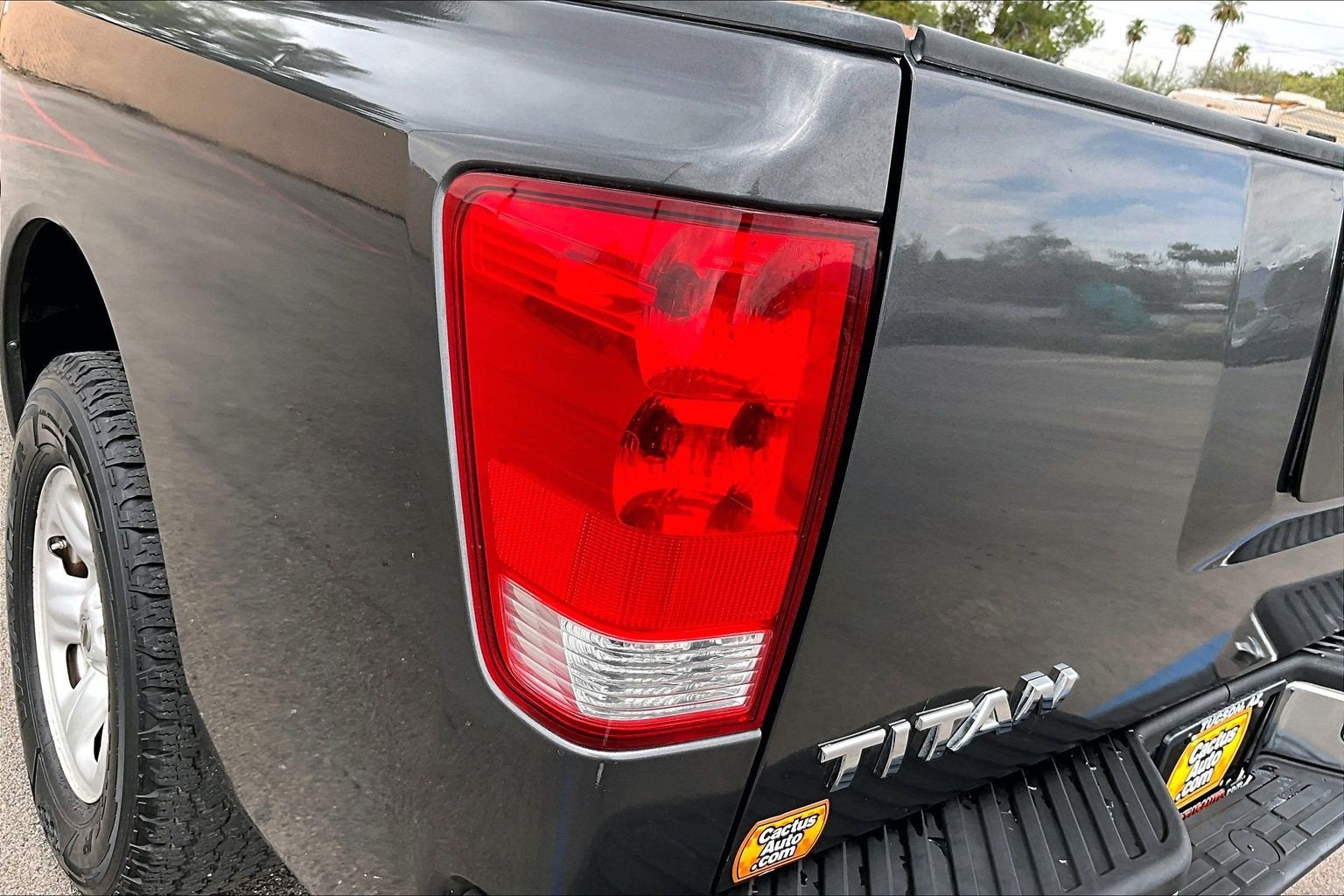2005 Nissan Titan SE