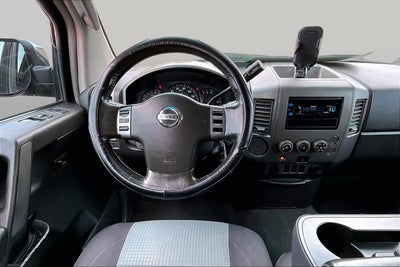 2005 Nissan Titan SE