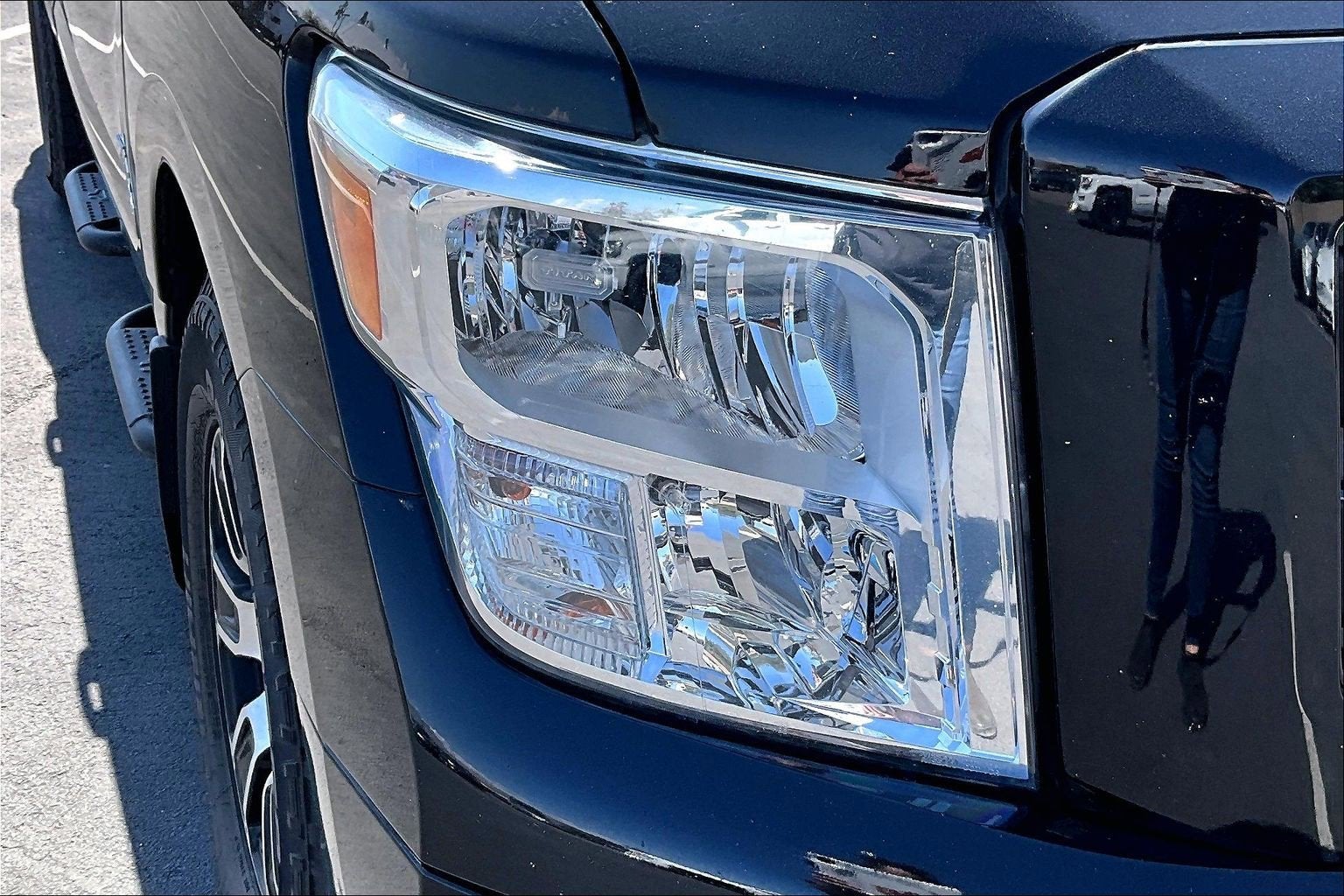 2021 Nissan Titan SV