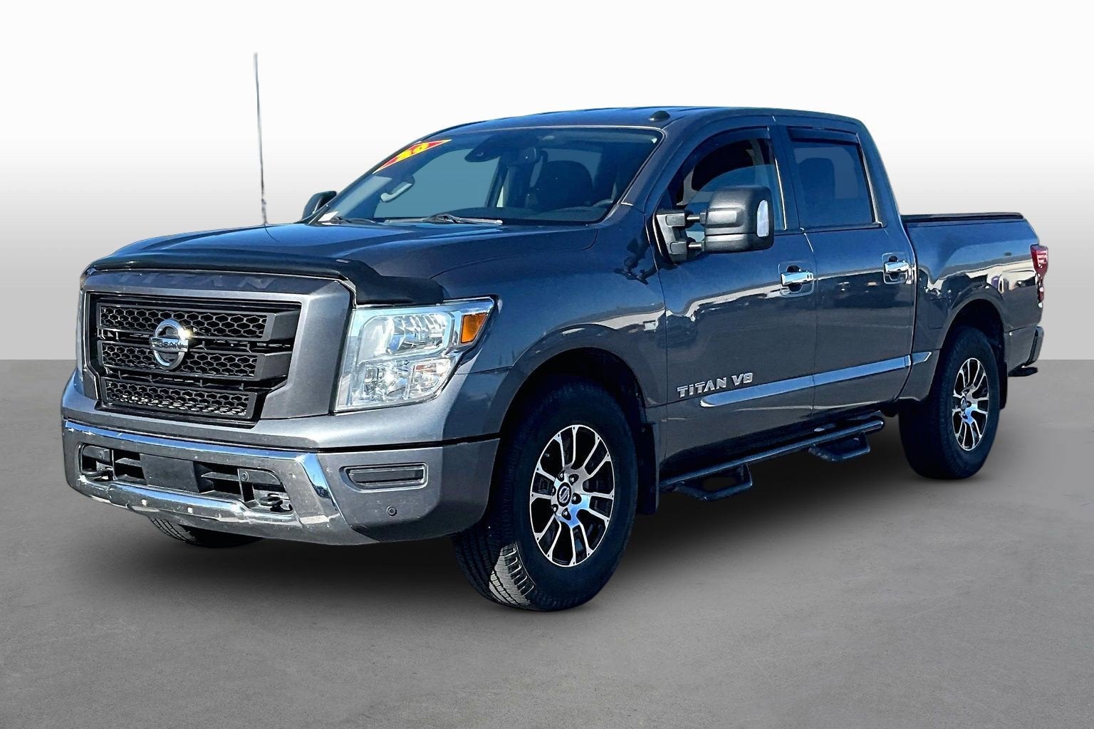 2020 Nissan Titan SV