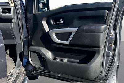 2020 Nissan Titan SV