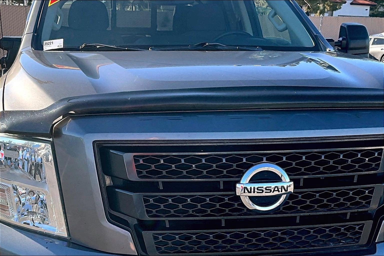 2020 Nissan Titan SV